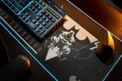 Batman XXL Gaming Mousepad -Just Geek Store 73c915b6 a042 4290 9f67 9b460539ae9a