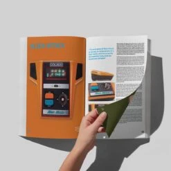 From Coin-Ops To Table-Tops: The Essential Electronic Games Book -Just Geek Store Alien Attack