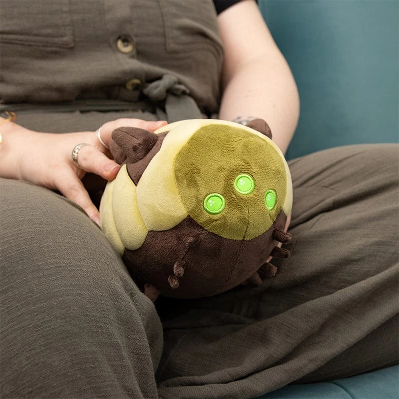 Destiny 2: Hive Worm Official Plush 9 Destiny 2: Hive Worm Official Plush - Image 9
