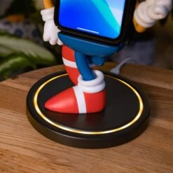 Power Idolz Sonic The Hedgehog Wireless Charging Dock -Just Geek Store sonic poweridolz productimage 14