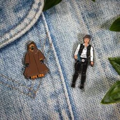 Pin Kings Star Wars Enamel Pin Badge Set 1.5 - Han Solo And Jawa -Just Geek Store sw kenner pin kings 1.5 5
