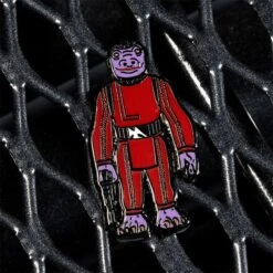 Pin Kings Star Wars Enamel Pin Badge Set 1.8 – Walrus Man And Snaggletooth -Just Geek Store sw kenner pin kings 1.8 3